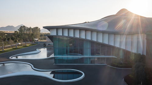 洞見雙碳優(yōu)方案，構(gòu)建綠色供應(yīng)鏈 中國房地產(chǎn)行業(yè)綠色供應(yīng)鏈行動(dòng)調(diào)研組走進(jìn)諾貝爾瓷磚